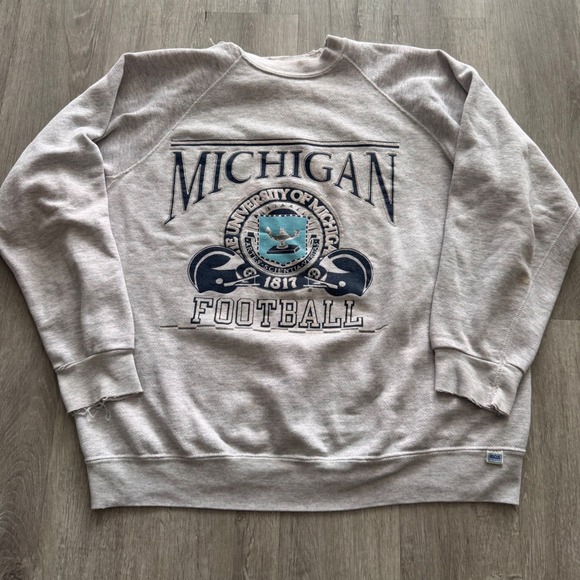 Discus Athletic Other - Vintage Discus Athletic Michigan Football Sweatshirt Gray XL Made in USA Tultex